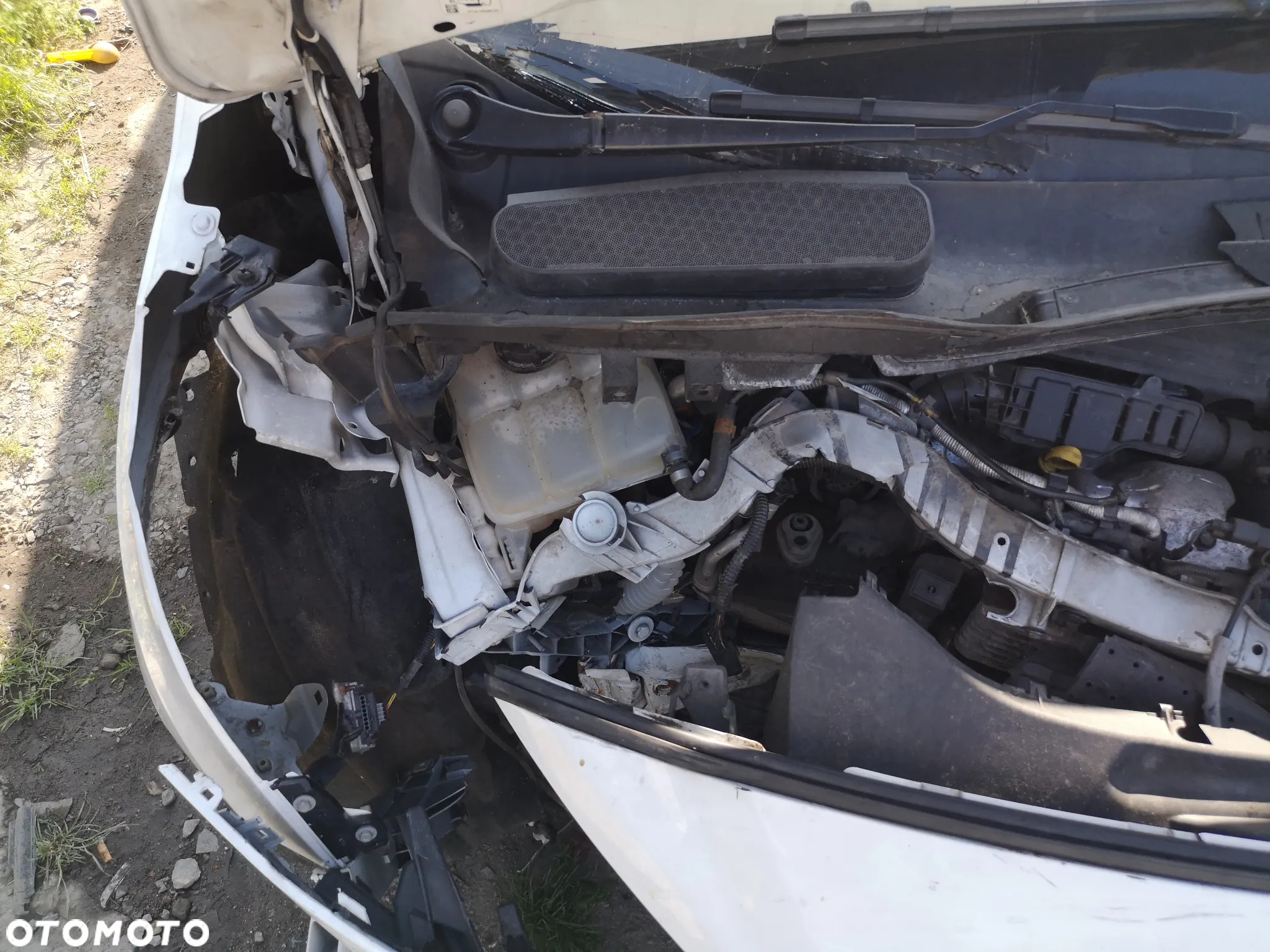 Ford Tourneo Connect 1.5 EcoBlue Titanium PowerShift - 16