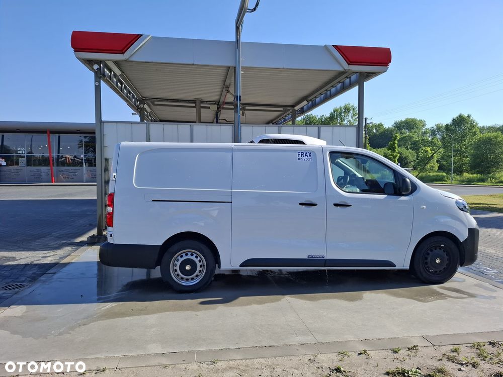 Opel vivaro chłodnia mroźnia carrier xarios 200 -20 °c izoterma stan jak nowy przebieg 10 kkm - 10