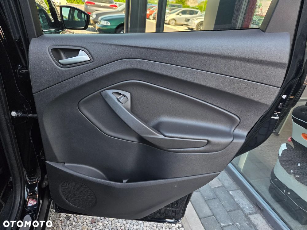 Ford Kuga 2.0 TDCi 2x4 Black & Silver - 13