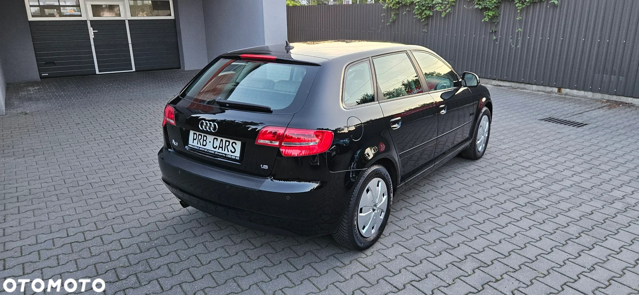 Audi A3 1.6 Sportback Attraction - 3