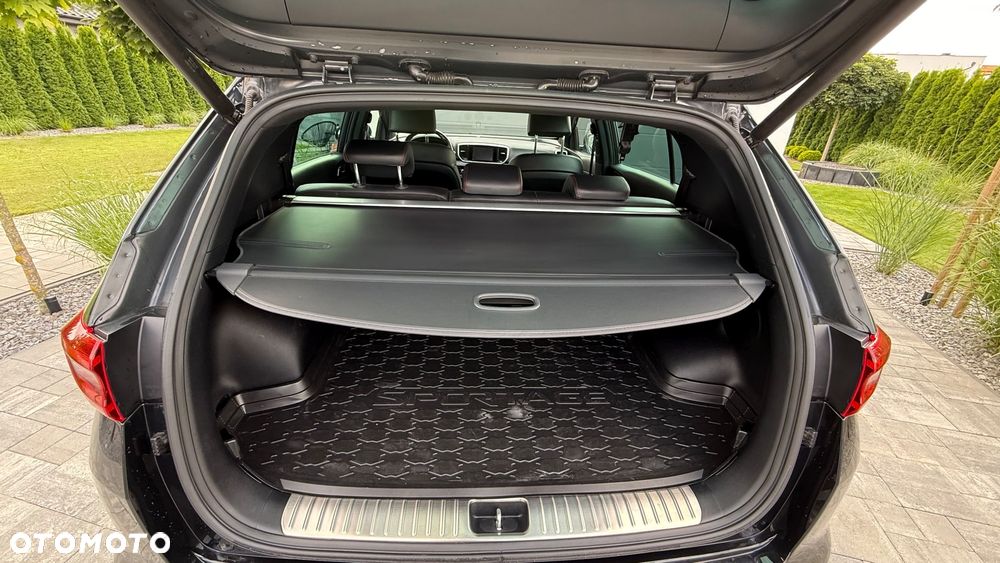 Kia Sportage 1.6 T-GDI GT Line 2WD - 24
