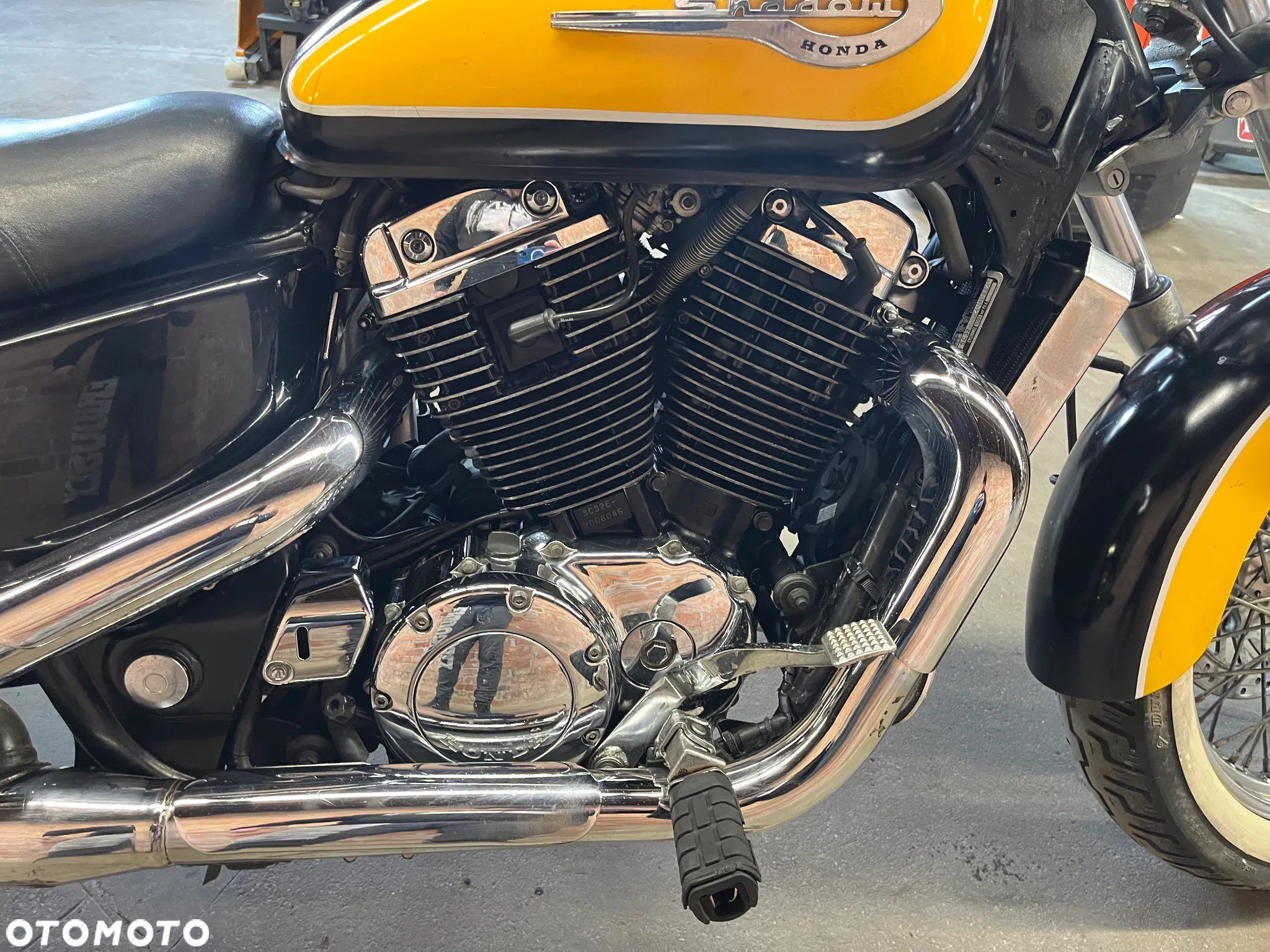 Honda Shadow - 16
