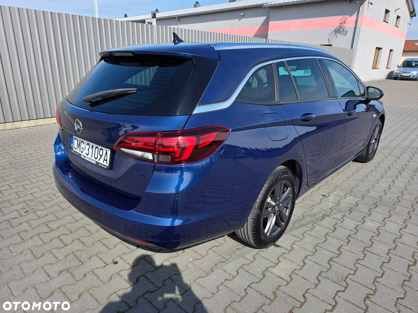 Opel Astra V 1.2 T Ultimate S&S - 6