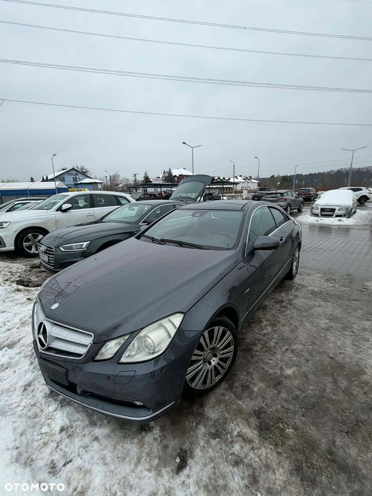 Mercedes-Benz Klasa E - 1