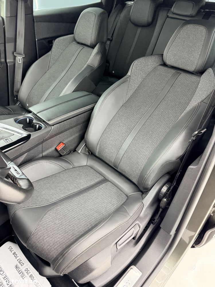 Peugeot 3008 1.2 PureTech Turbo S&S GT-Line - 31