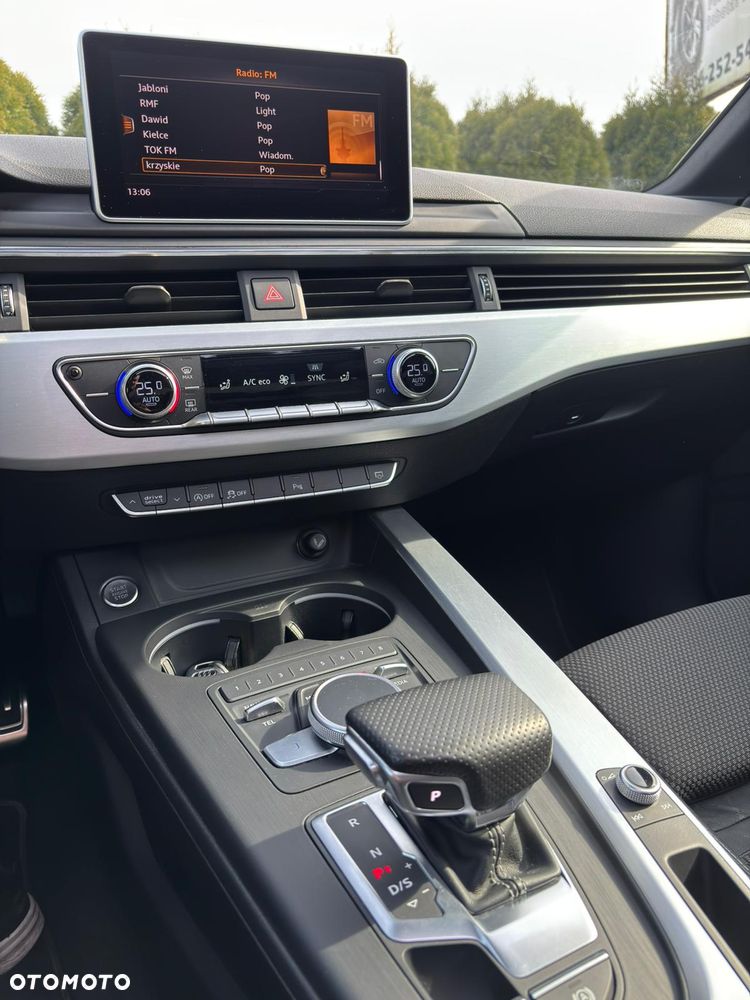 Audi A4 Limousine - 15