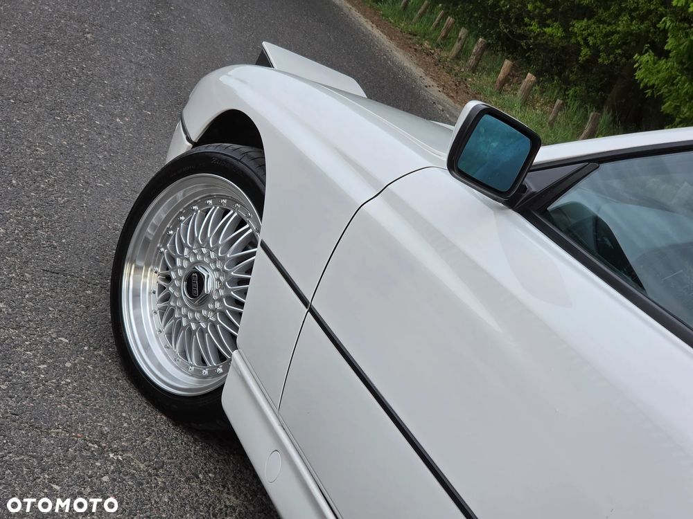 BMW Seria 8 850 Ci - 21