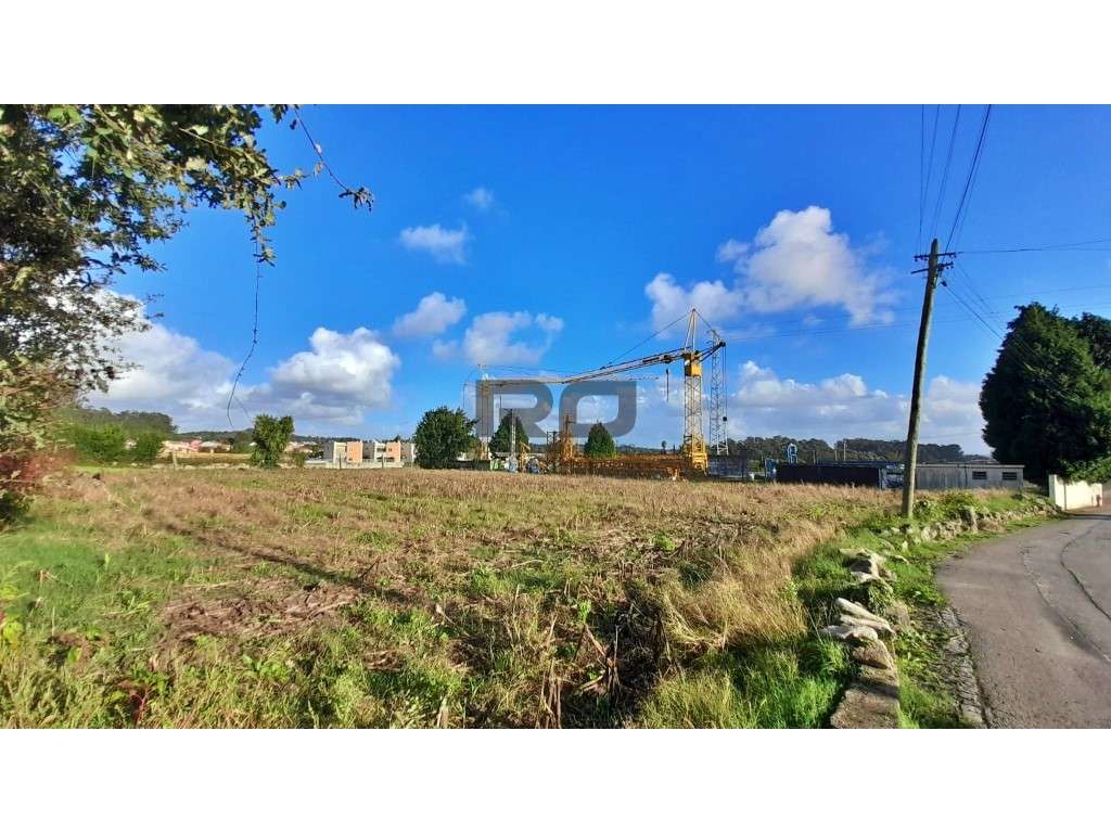 Terreno rústico no Castêlo da Maia - Grande imagem: 3/7