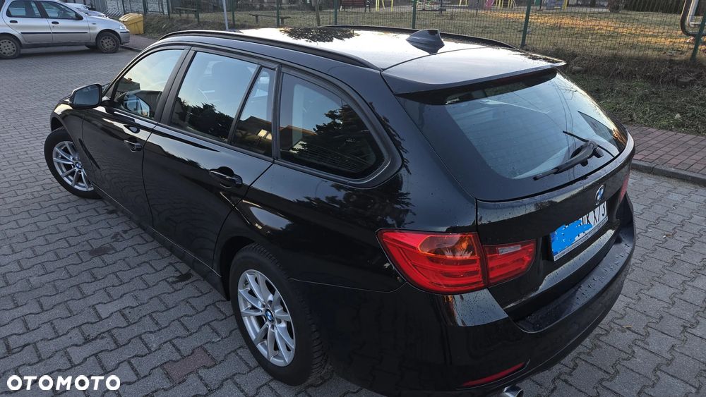 BMW Seria 3 320d - 6