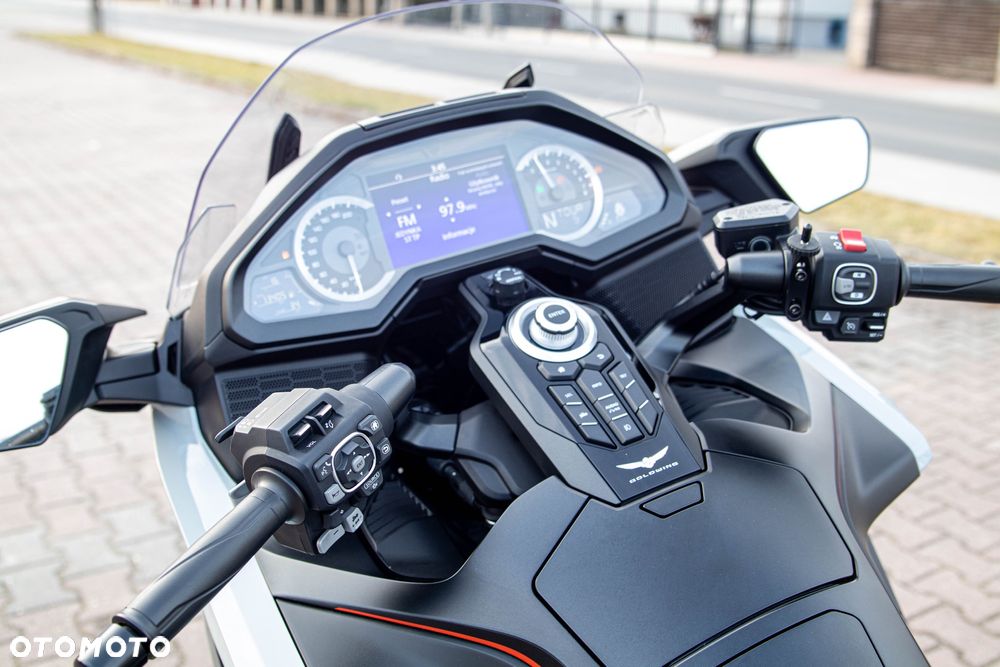 Honda GL - 18