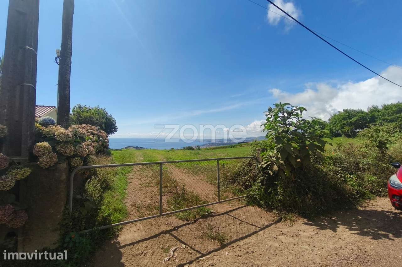 Terreno de Excelência com Vista Panorâmica sobre o Mar - Grande imagem: 2/19