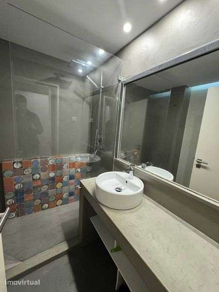 Arrendamento de apartamento com varanda e AC na Praia de Carcavelos - Grande imagem: 3/6