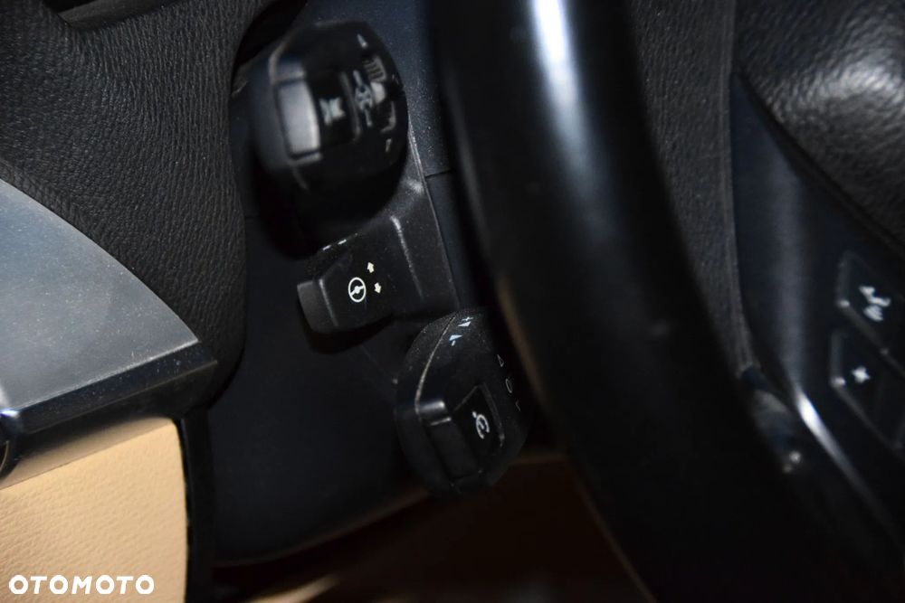 BMW X5 xDrive35d - 28