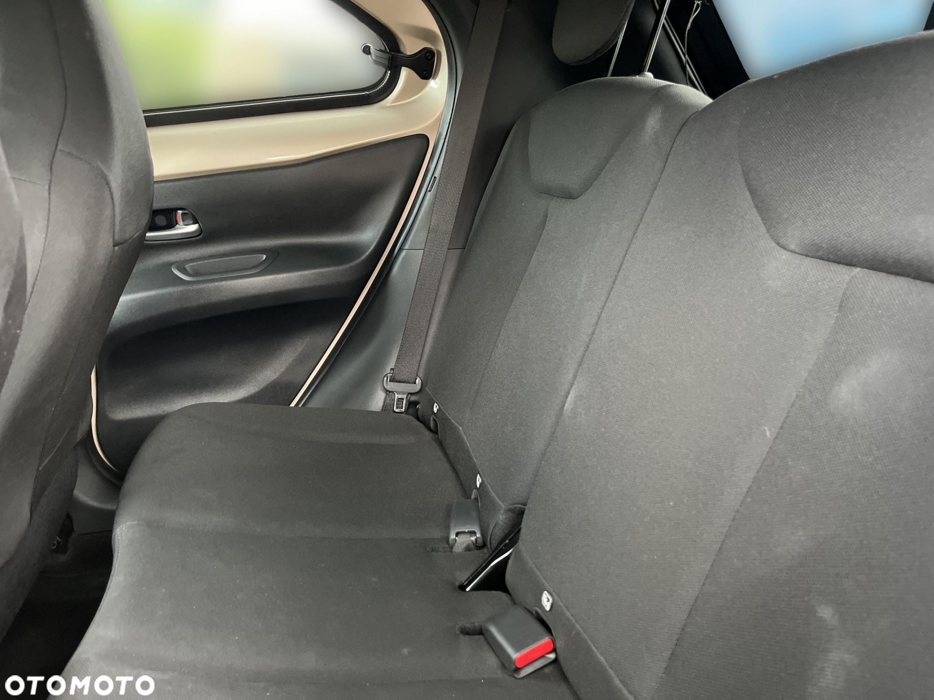 Toyota Aygo X 1.0 VVT-i Style CVT - 14