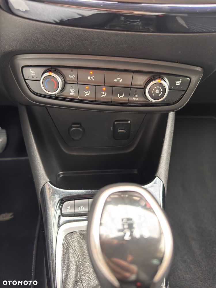 Opel Crossland X 1.2 Start/Stop 120 Jahre - 22