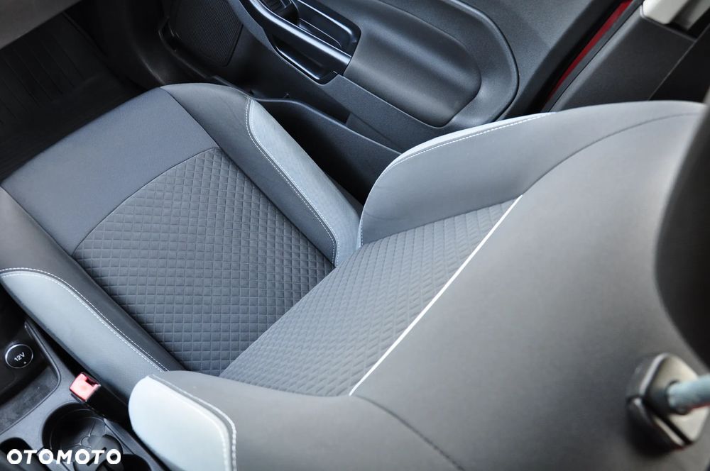 Ford Fiesta 1.25 Ambiente - 22