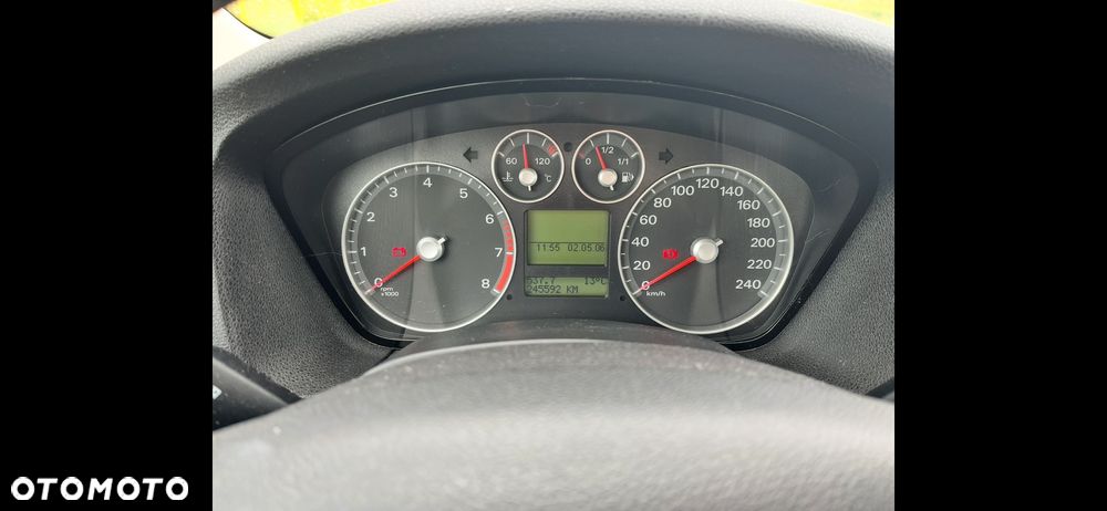 Ford Focus 2.0 16V Sport - 15