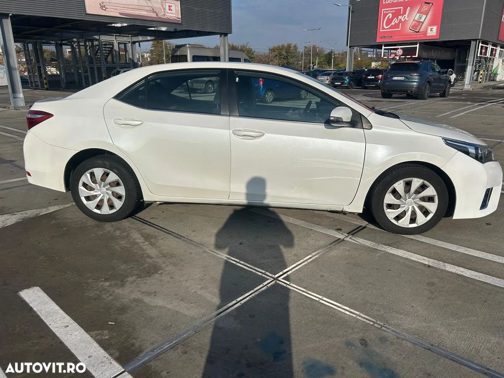 Toyota Corolla 1.4 D-4D Luna - 7