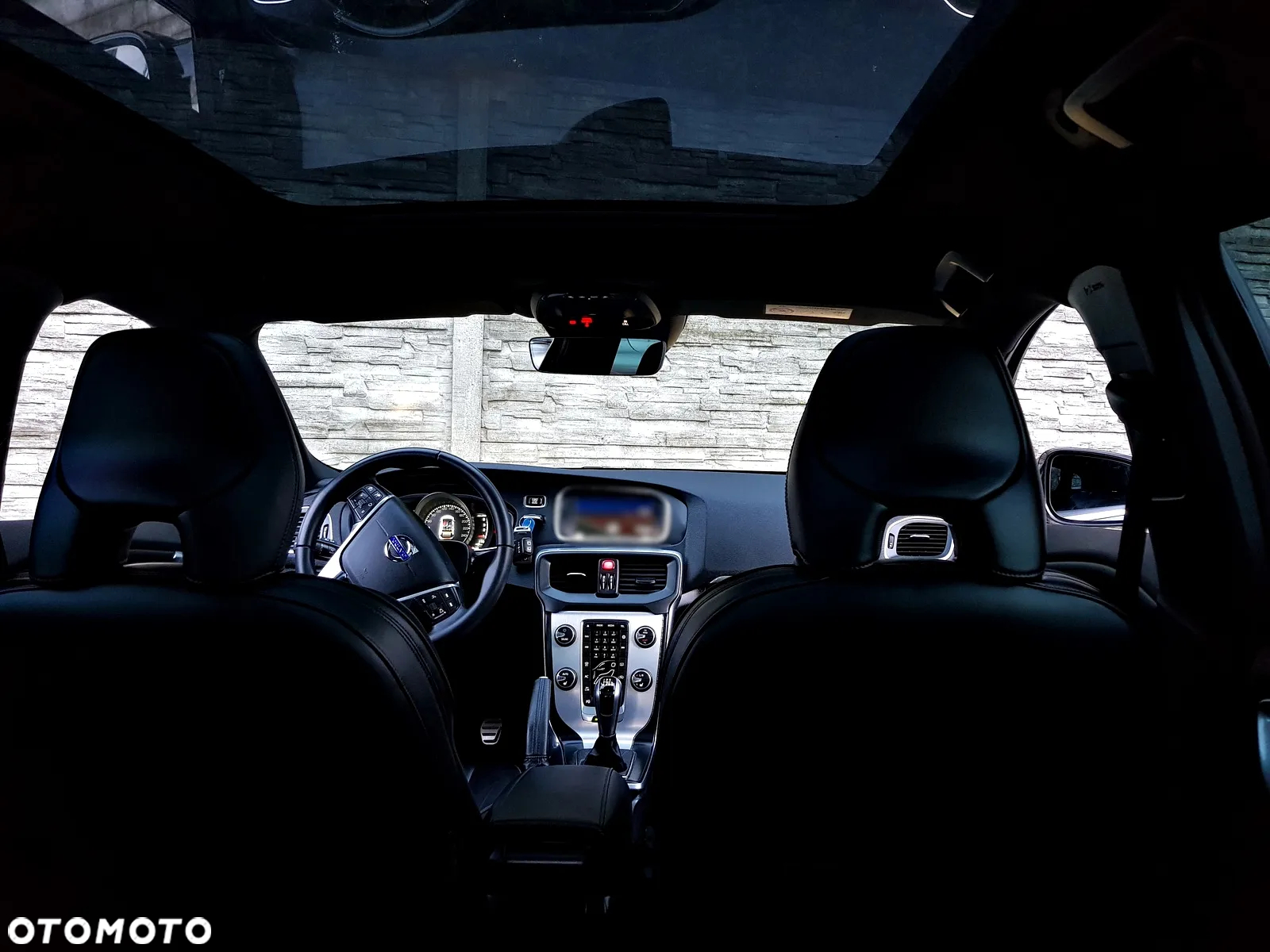 Volvo V40 D3 Drive-E Ocean Race - 13