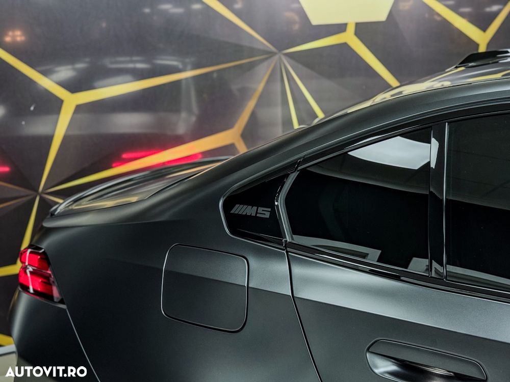 BMW M5 xDrive AT PHEV - 8