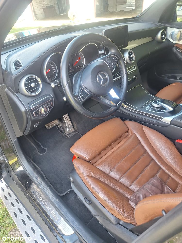 Mercedes-Benz GLC - 6