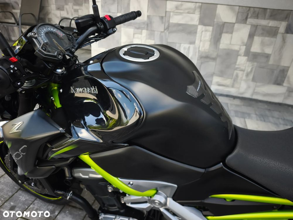 Kawasaki Z 900 - 31