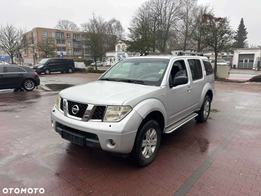 Nissan Pathfinder 2.5 DCi Elegance - 3
