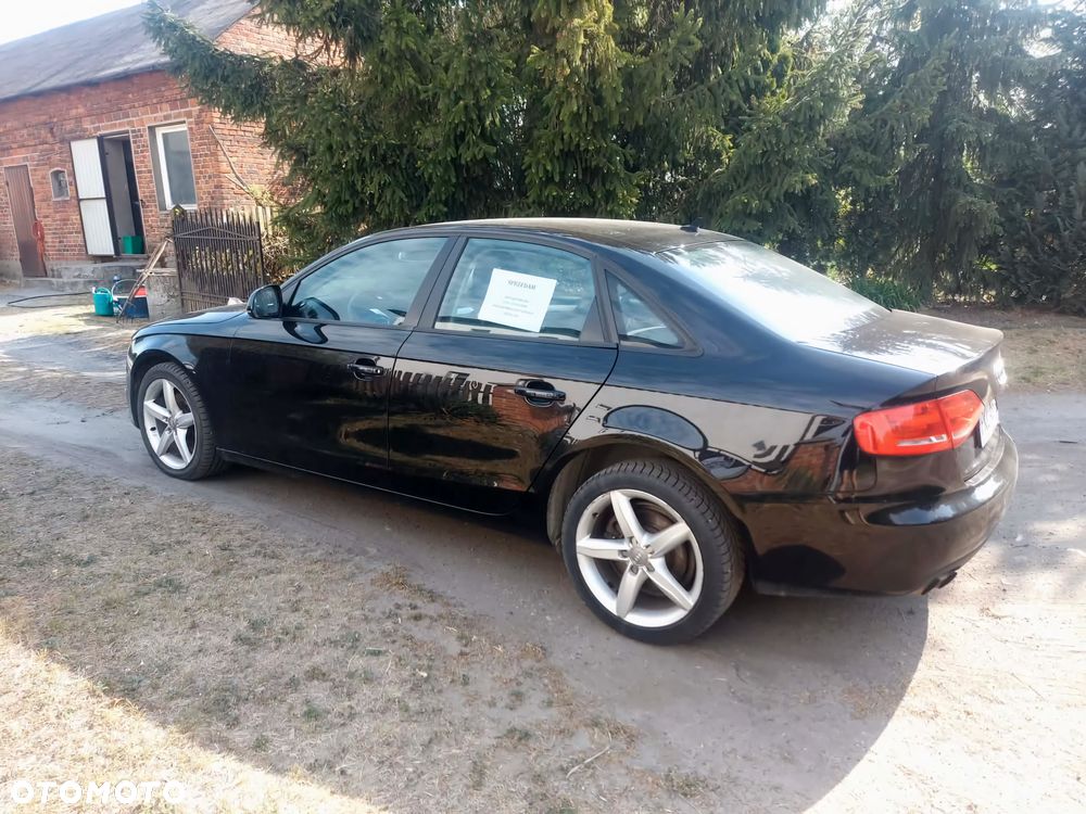 Audi A4 Limousine 2.0 TDI - 13