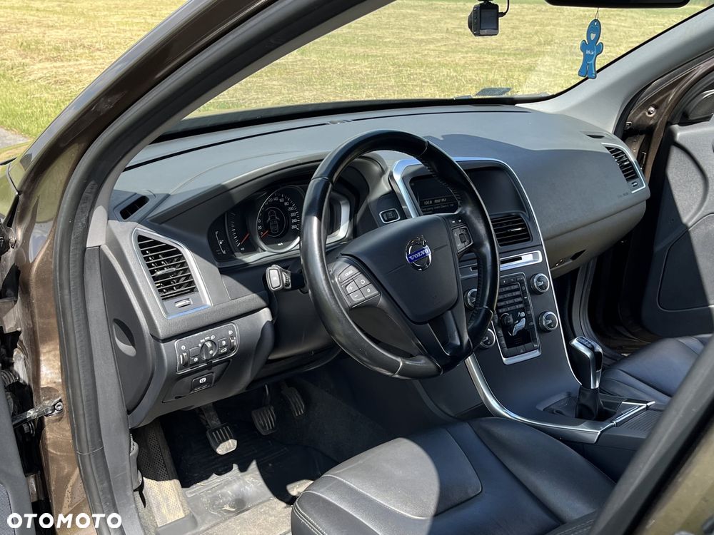 Volvo XC 60 D4 Drive-E Kinetic - 6