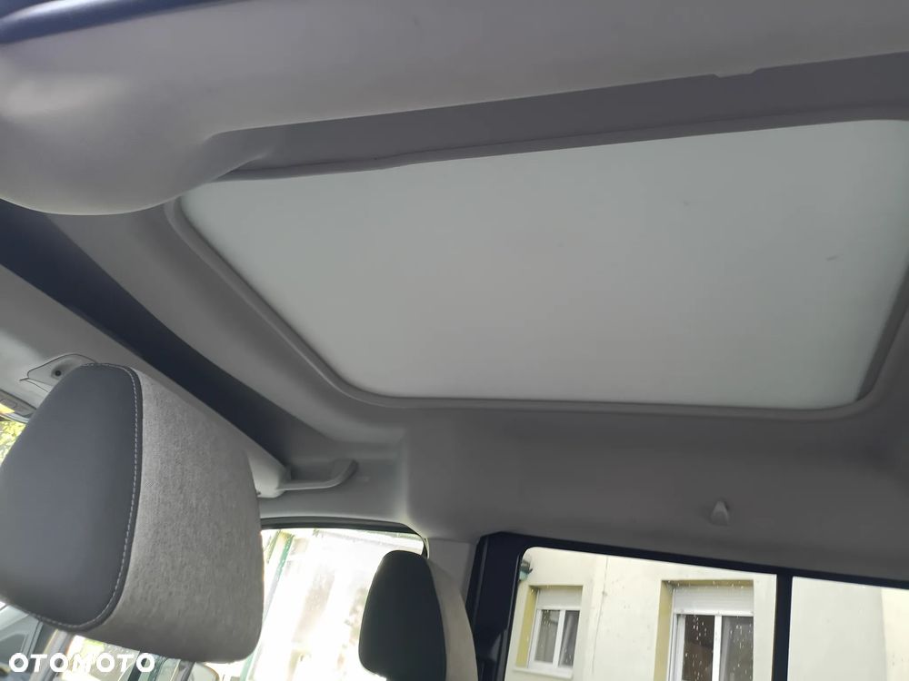 Ford Tourneo Connect 1.5 TDCi Trend - 12