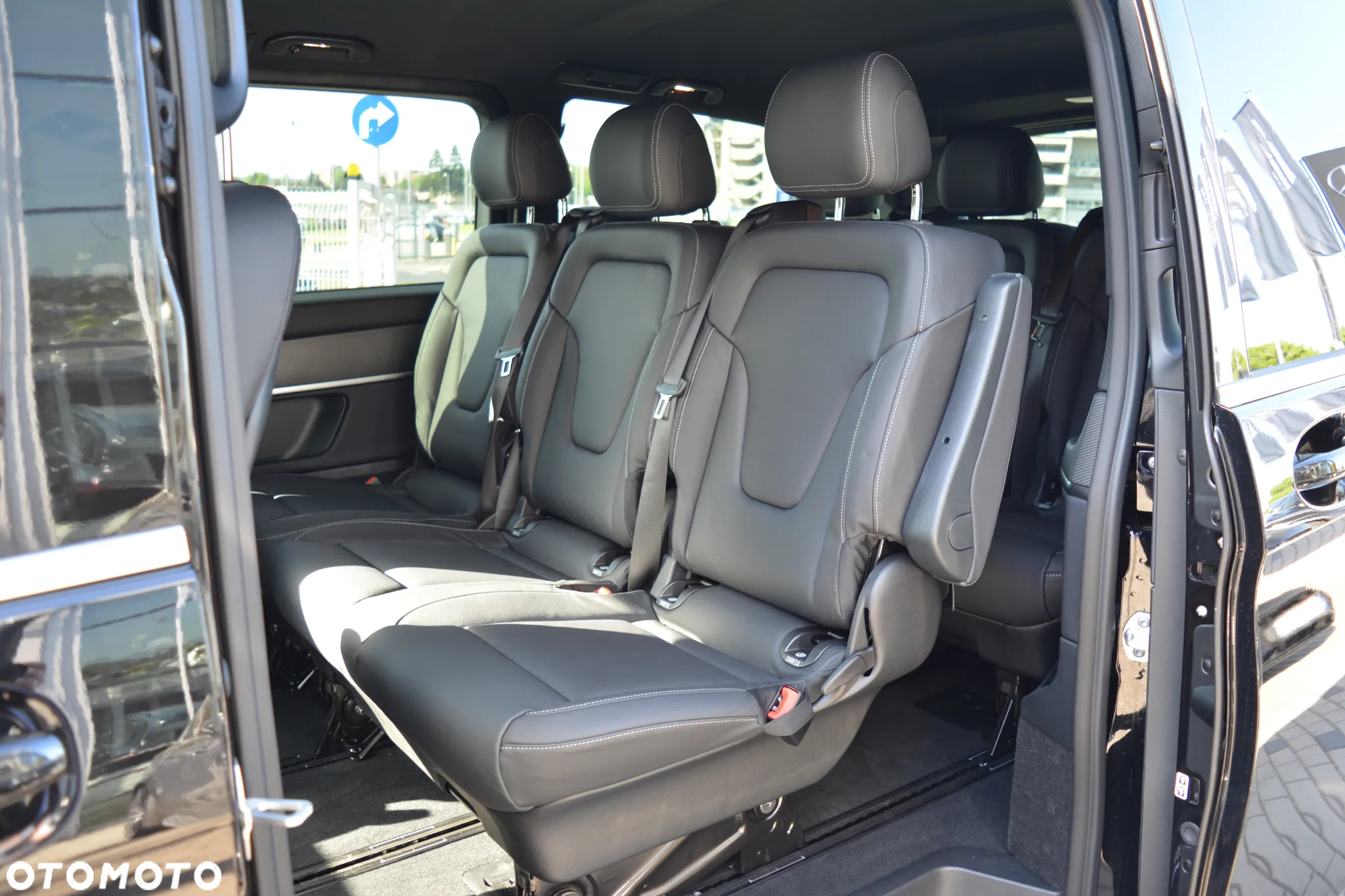 Mercedes-Benz Klasa V 300 d 4-Matic Avantgarde 9G-Tronic (d³ugi) - 26