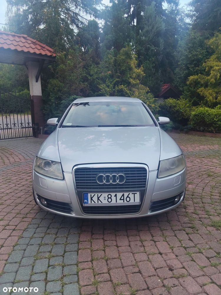 Audi A6 Limousine 2.4 - 2