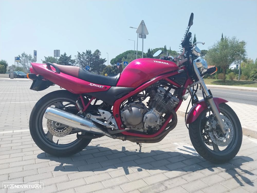 Yamaha XJ 600N - 1