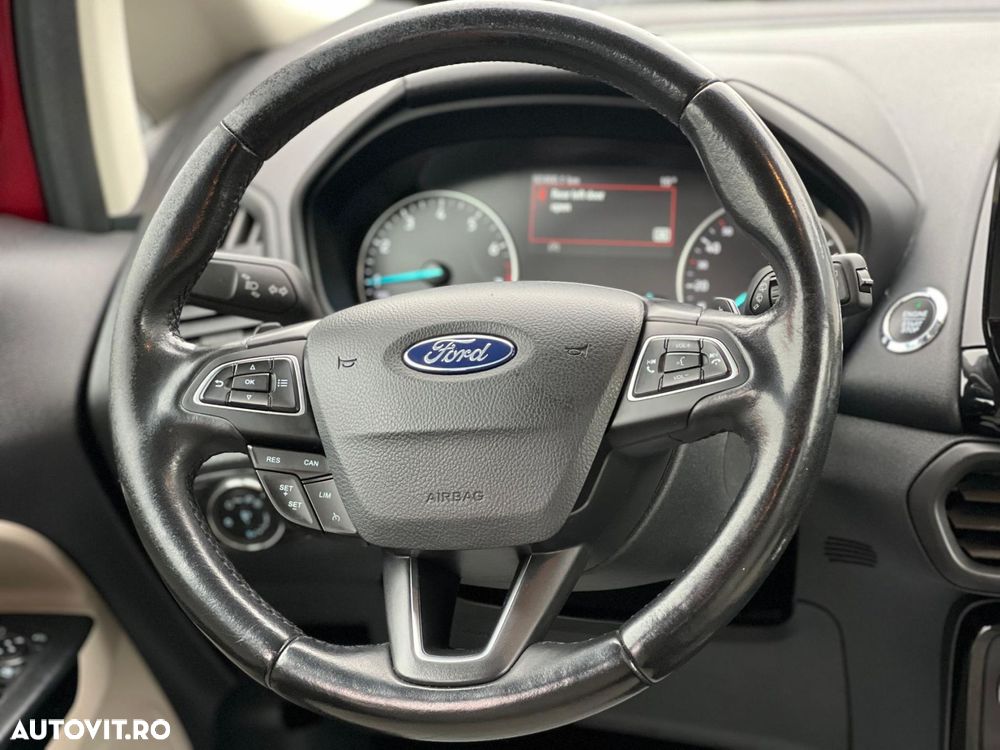 Ford EcoSport - 12