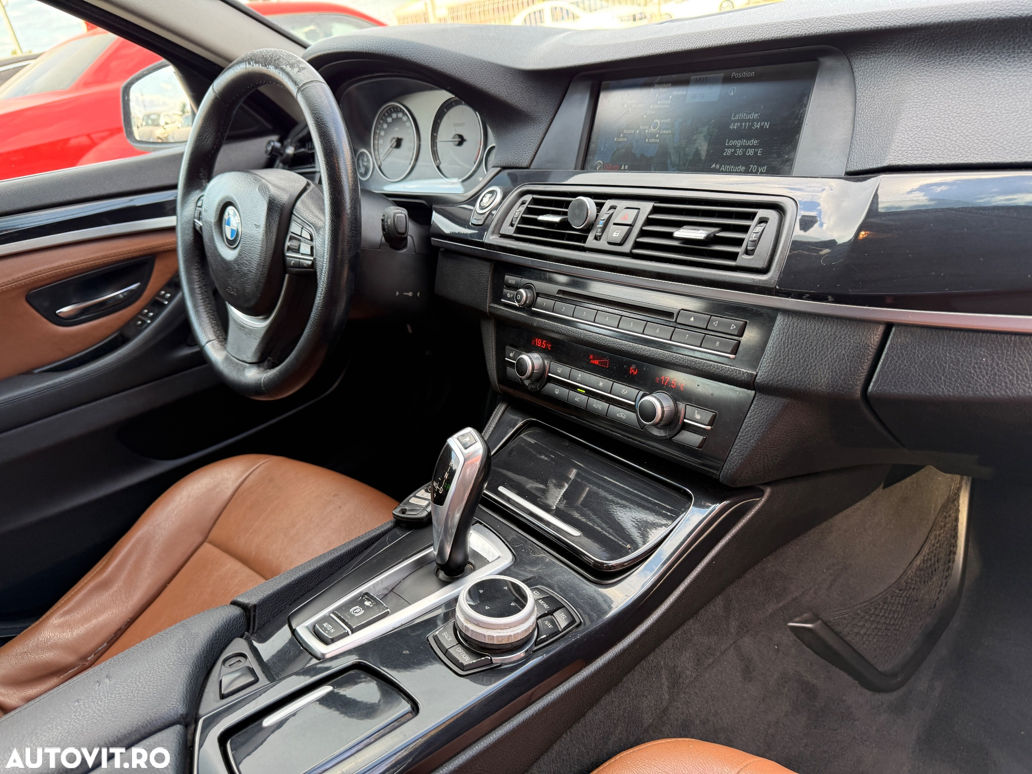 BMW Seria 5 520d Aut. BluePerformance - 23
