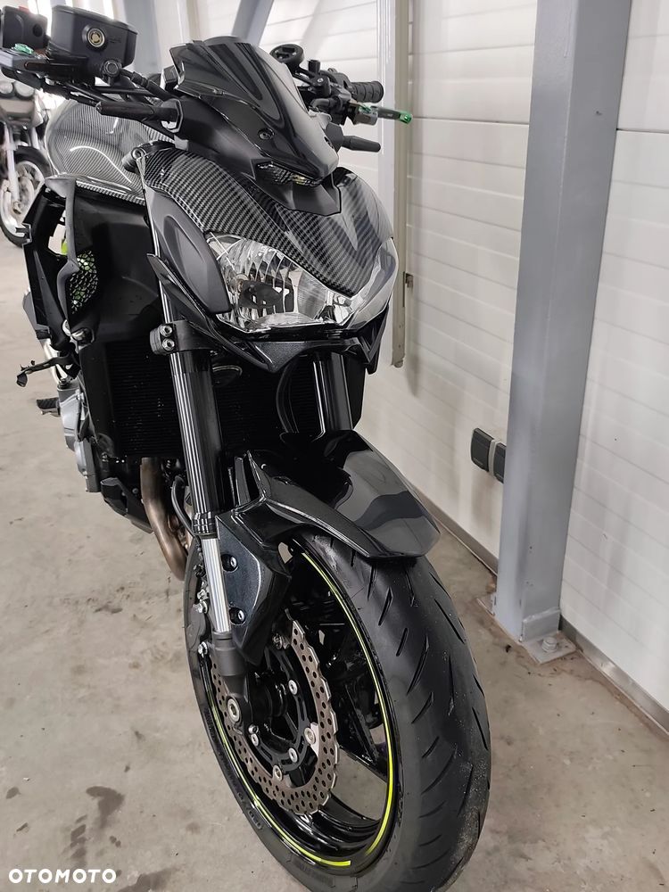 Kawasaki Z 900 - 5