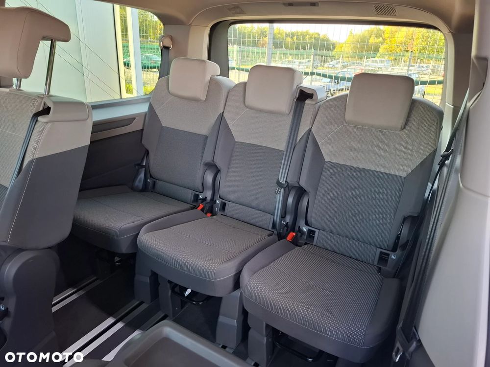 Volkswagen Multivan 2.0 TDI L2 Life DSG - 12