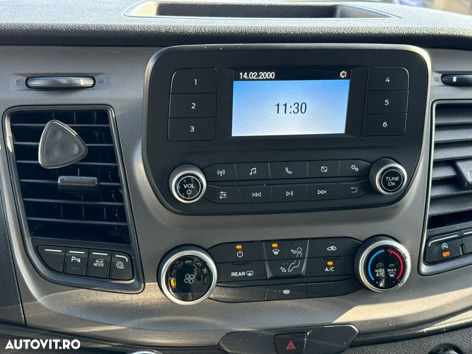 Ford Transit Custom - 23