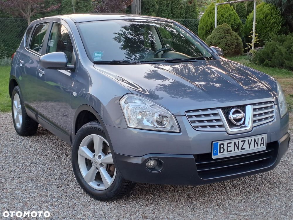 Nissan Qashqai - 2