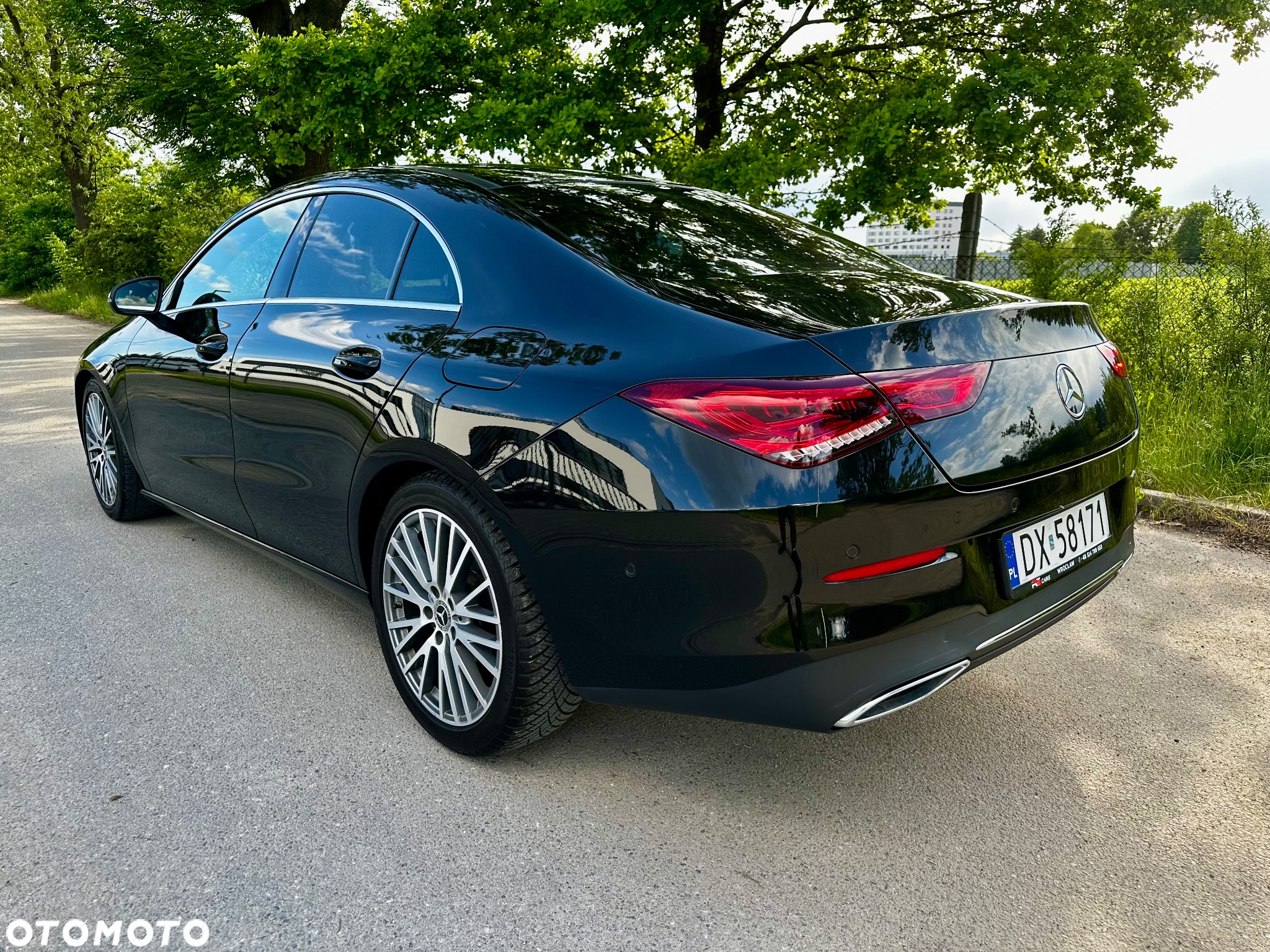 Mercedes-Benz CLA 180 Progressive 7G-DCT - 7