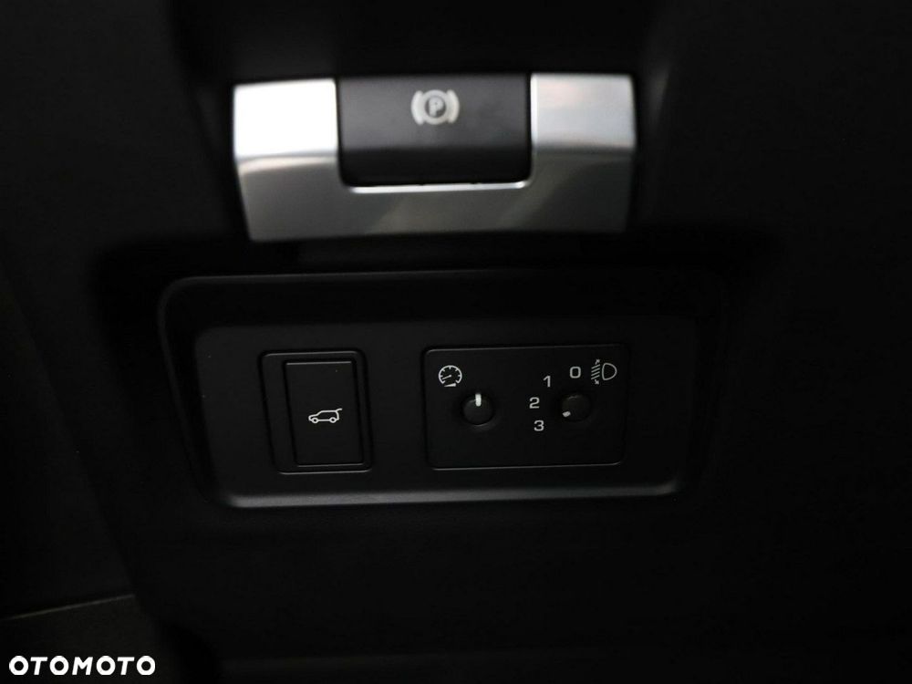 Land Rover Range Rover Evoque D150 FWD - 32