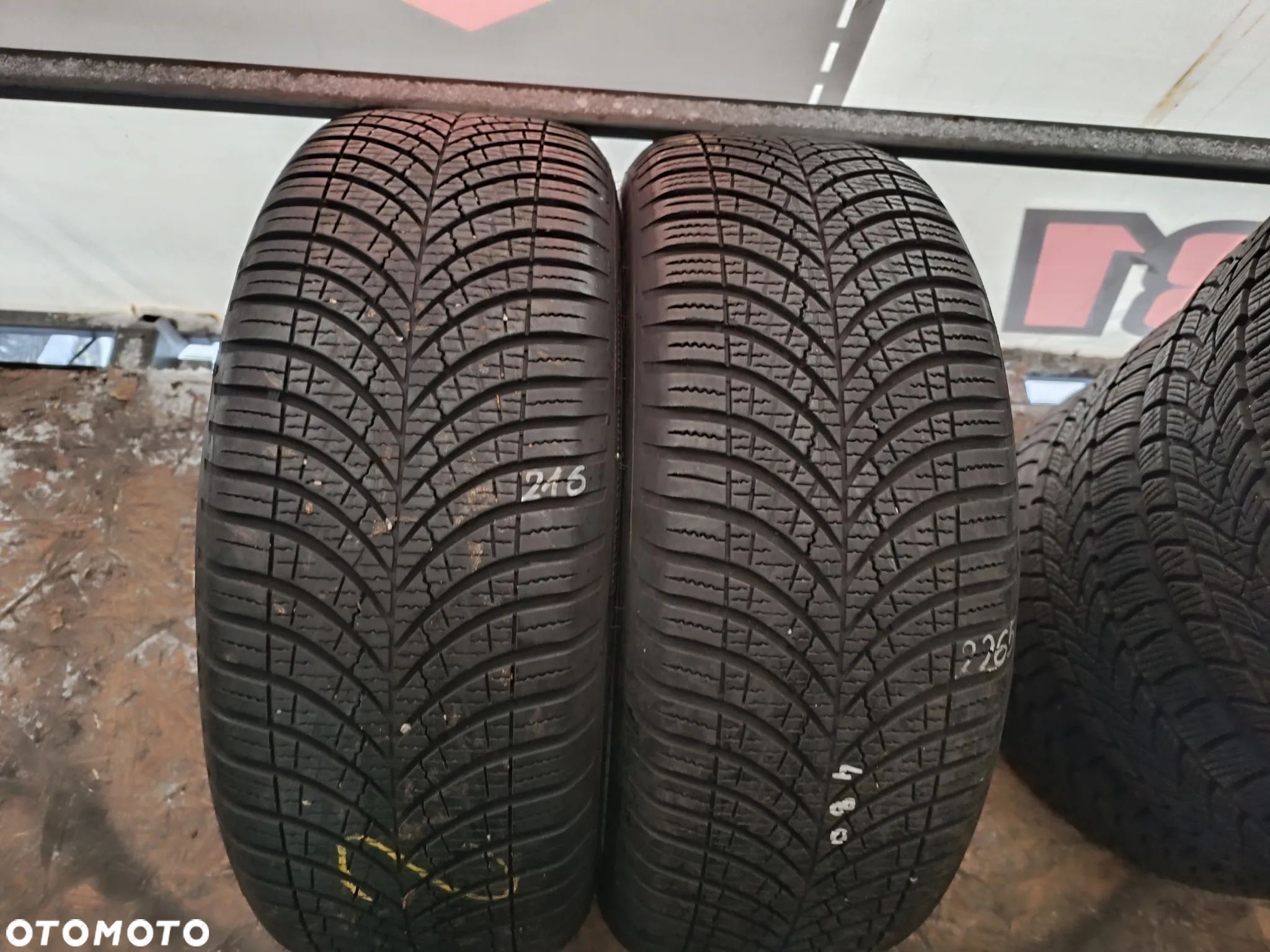 ŚLĄSK 2 x CAŁOROCZNE 215/55R17 98W GOODYEAR VECTOR 4SEASONS PARA - 1