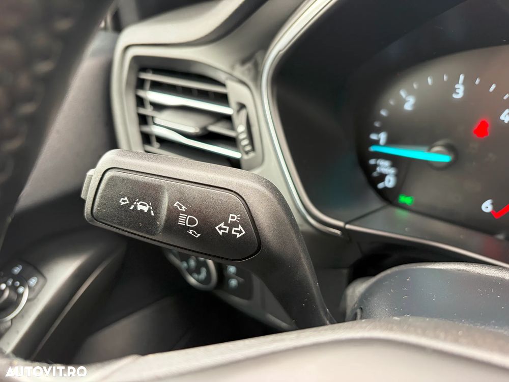 Ford Focus 1.5 EcoBlue Titanium X - 21