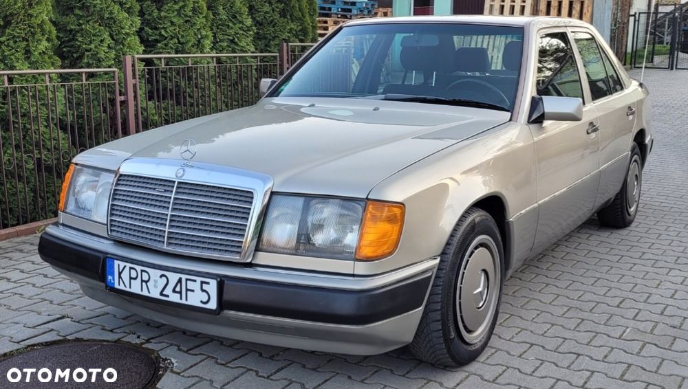 Mercedes-Benz W124 (1984-1993) - 1