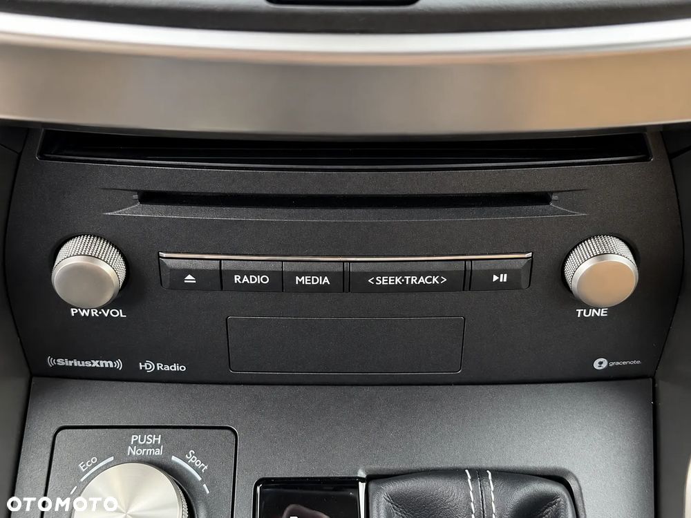 Lexus NX - 26