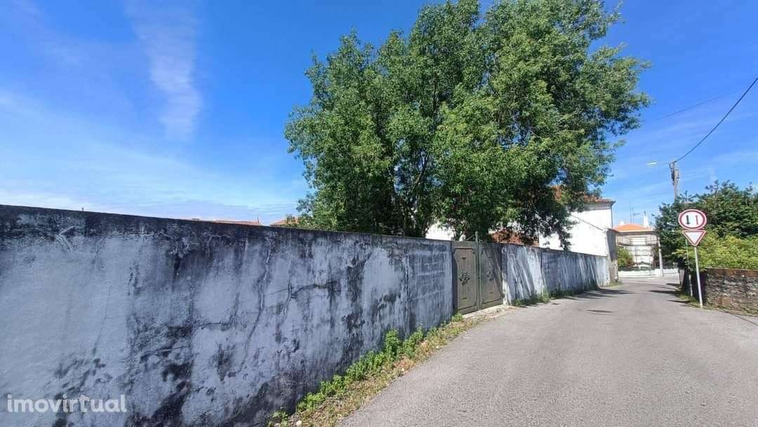 Casa antiga com 2 pisos para recuperar+Terreno - Grande imagem: 5/7