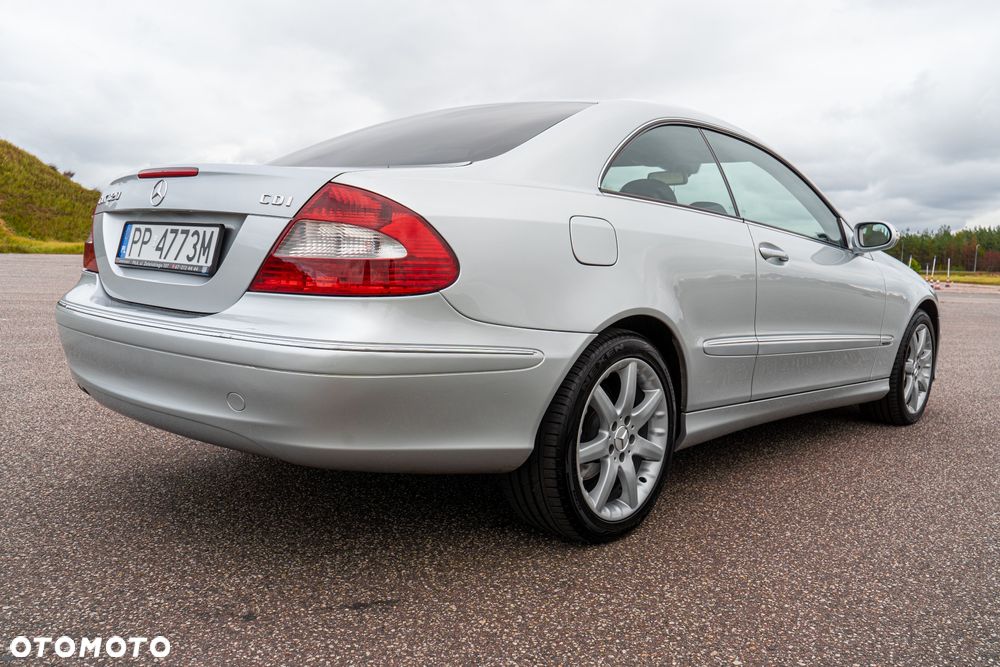 Mercedes-Benz CLK - 18