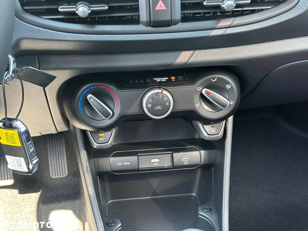 Kia Picanto 1.0 GDI L - 16