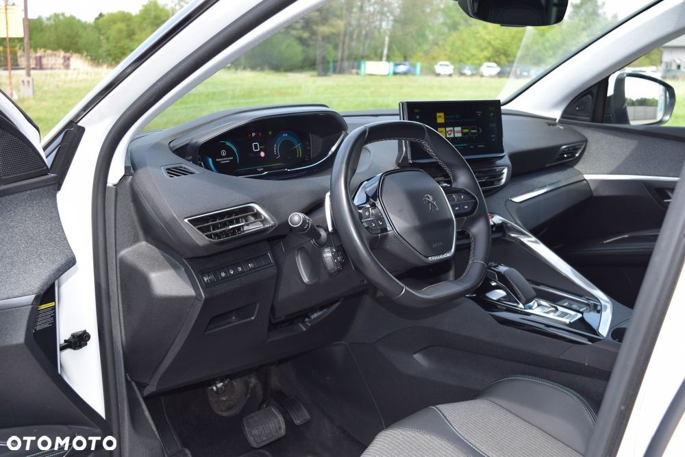 Peugeot 3008 225 e-EAT8 Allure - 17
