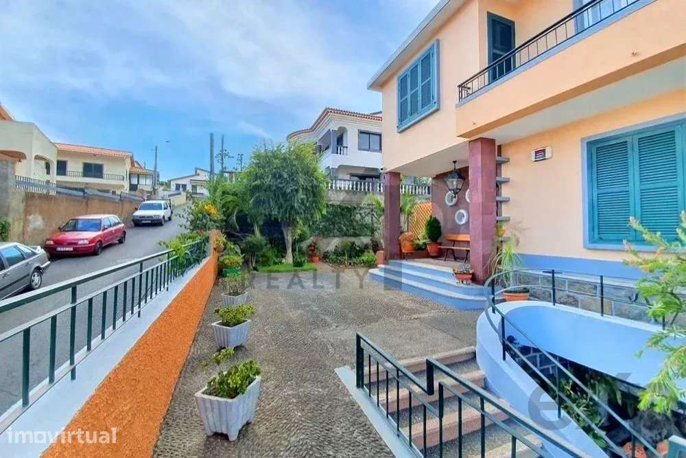 Excelente Moradia no Funchal - Madeira: Visite Agora! - Grande imagem: 2/23